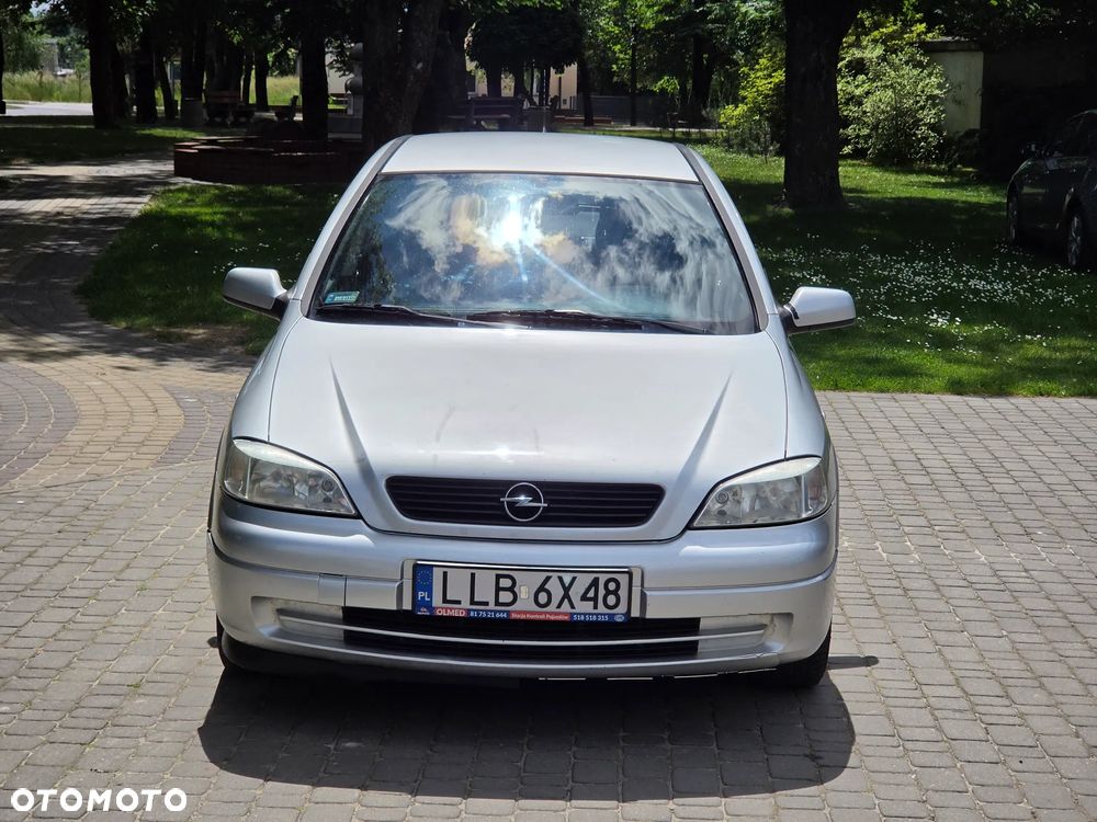 Opel Astra - 2