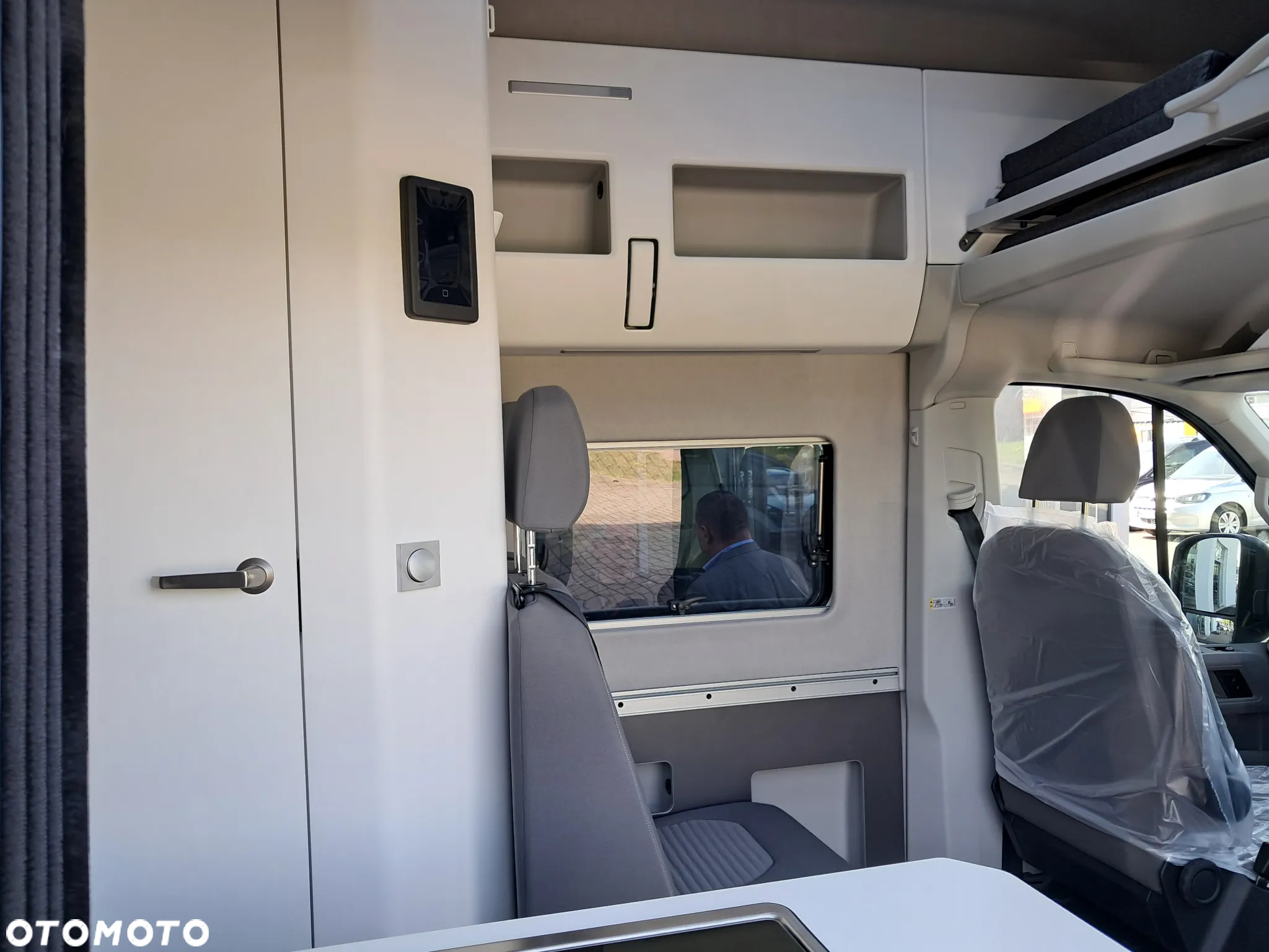 Volkswagen Crafter Grand California - 27