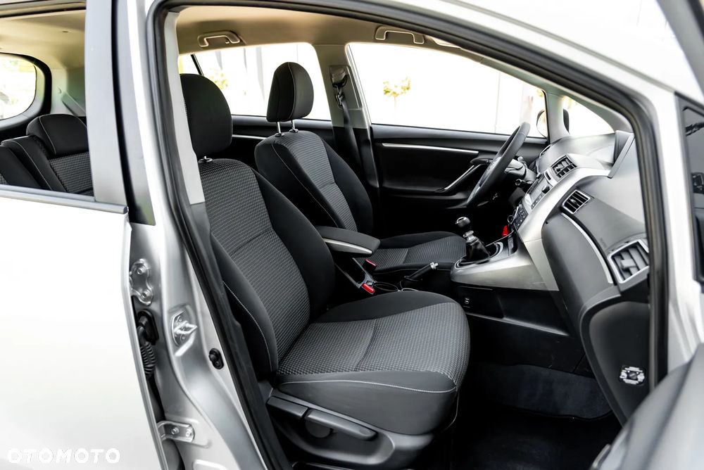 Toyota Verso 1.6 D-4D 5-Sitzer Start/Stop Edition S+ - 24