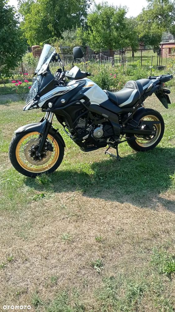 Suzuki V-STROM - 3
