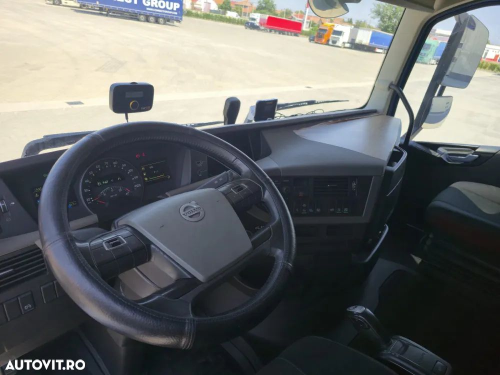 Volvo FH460 - 12