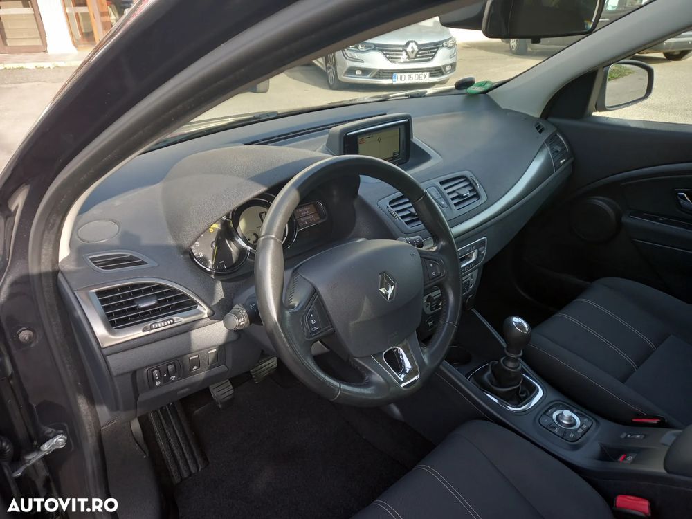 Renault Megane dCi 110 FAP LIMITED - 10