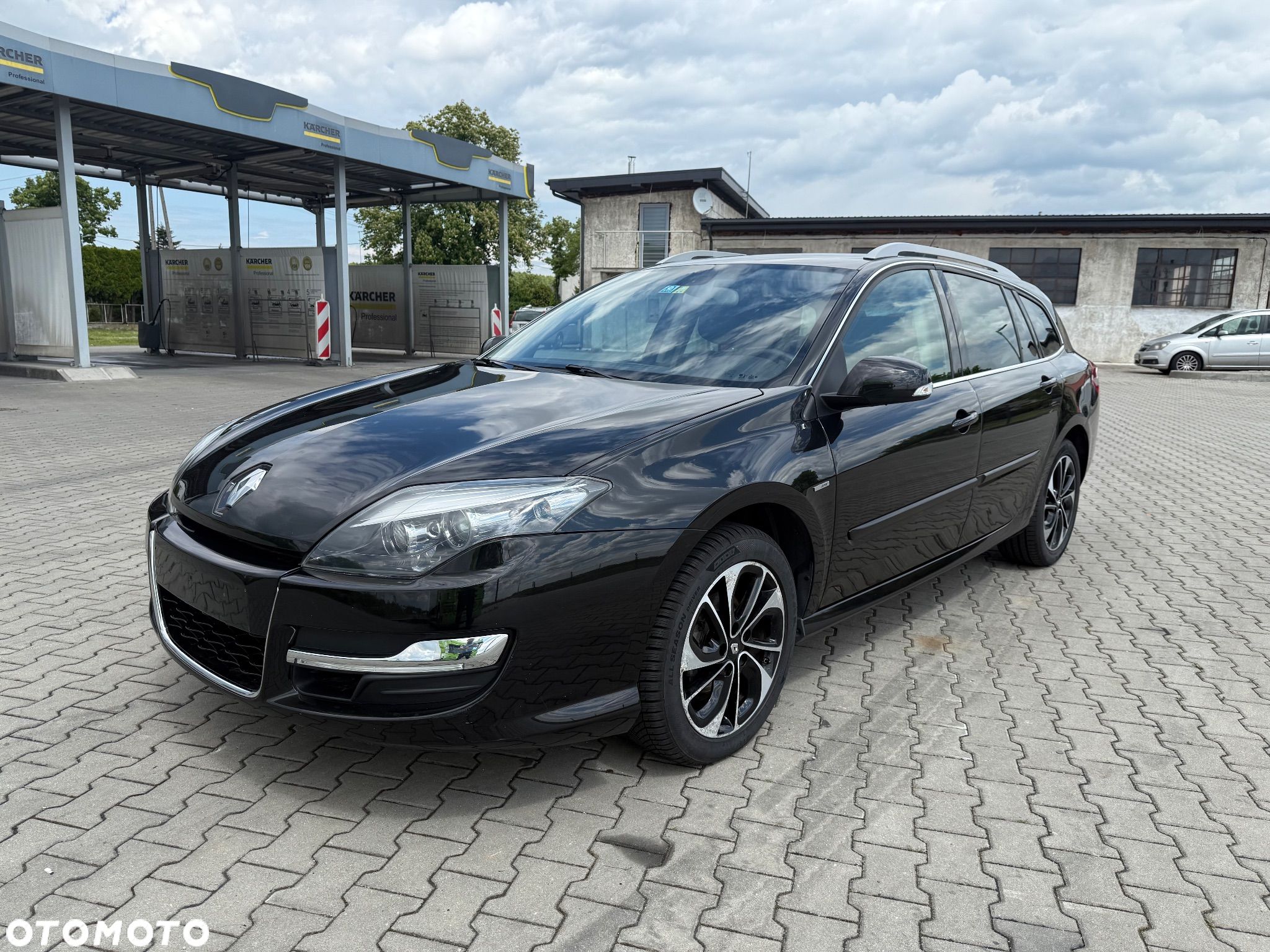 Renault Laguna dCi 110 FAP Bose Edition - 1