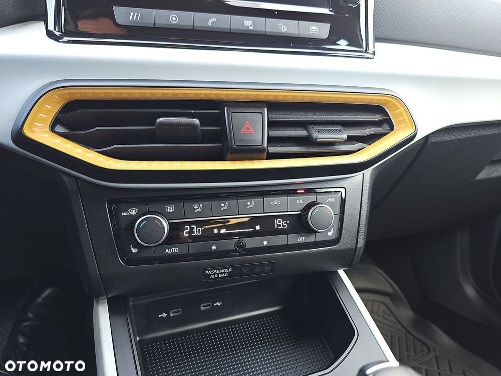 Seat Arona 1.0 TSI Style S&S DSG - 24