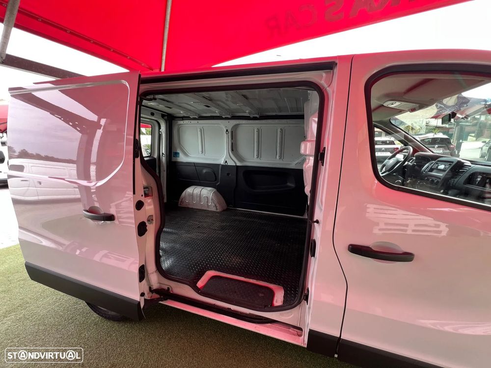 Fiat Talento 1.6 D | 3 Lug. | IVA DEDUTÍVEL | APENAS 53 000 KM's - 9