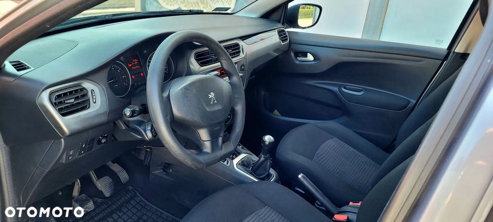Peugeot 301 1.6 BlueHDi Active - 8