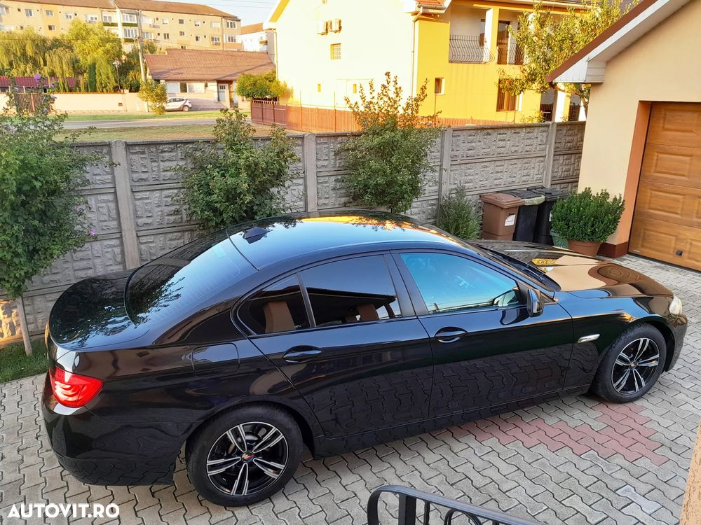 BMW Seria 5 520d - 10