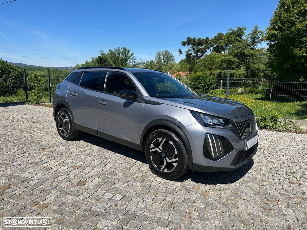 Peugeot 2008 1.2 PureTech Allure - 1