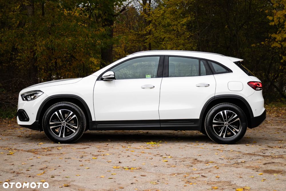 Mercedes-Benz GLA 200 Business Edition - 3
