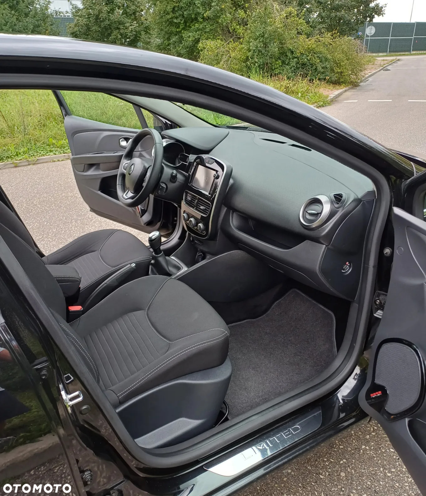 Renault Clio 0.9 Energy TCe Limited 2018 - 12