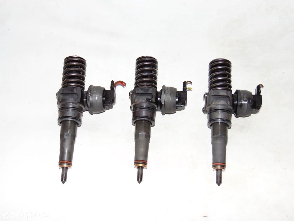Wtrysk wtryskiwacz paliwa 038130073BP Audi A4 B7  Ford Galaxy Seat Alhambra VW Volkswagen Sharan I Polo 9N Skoda Fabia 2 II Roomster diesel 1.4 1.9 TDI - 2