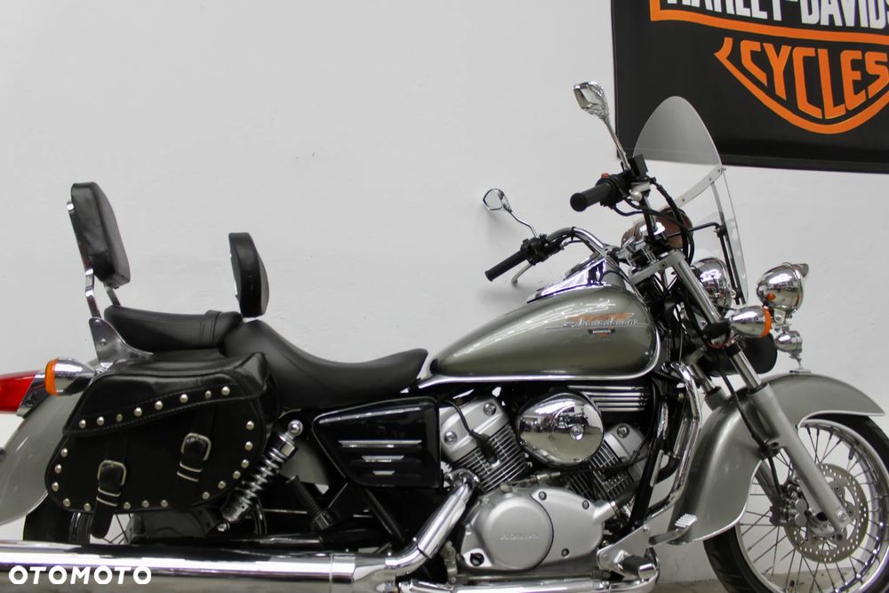 Honda Shadow - 23