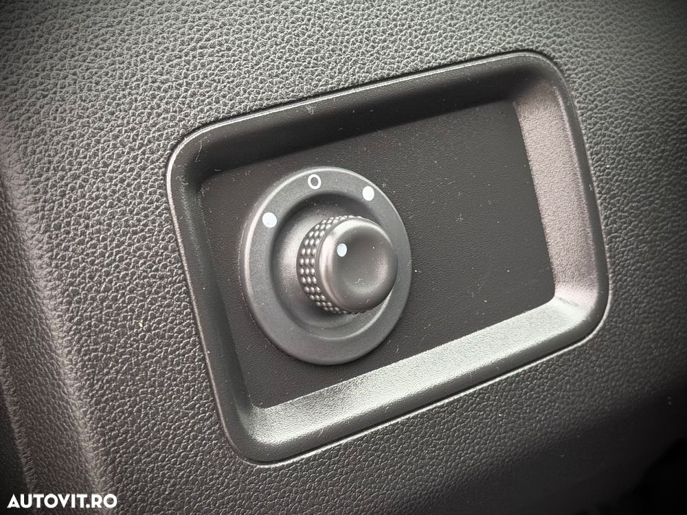 Dacia Duster 1.5 Blue dCi 4WD Prestige jante 16" - 12