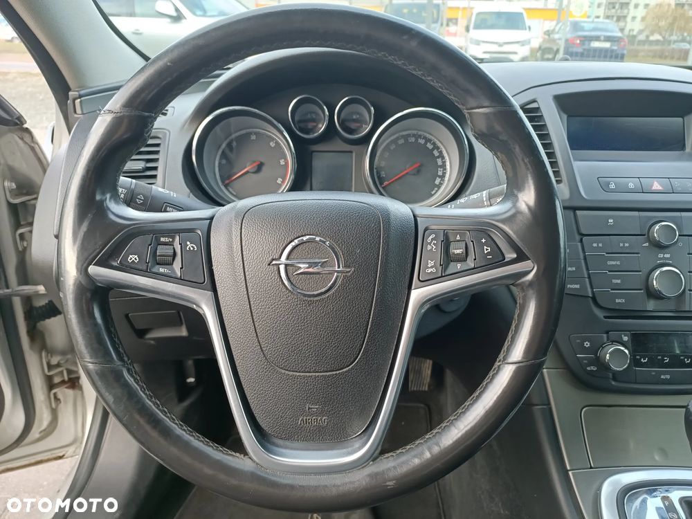 Opel Insignia - 13