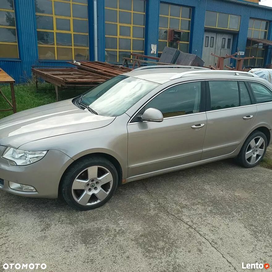 Skoda Superb 2.0 TDI Ambition - 1