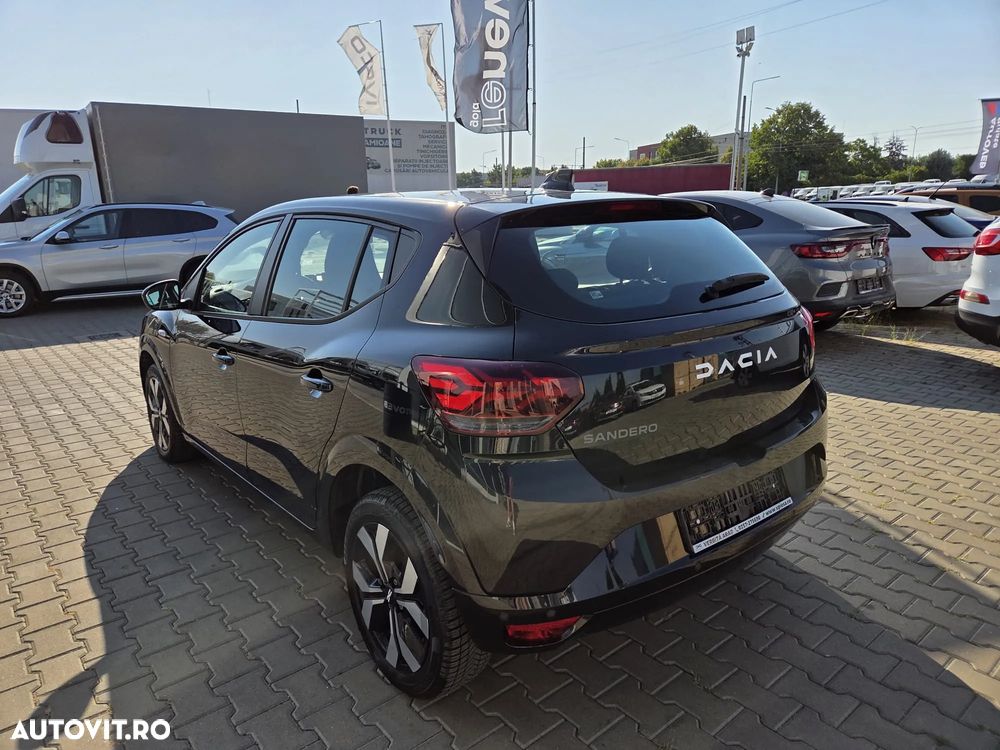 Dacia Sandero TCe 90 MT5 Journey - 5