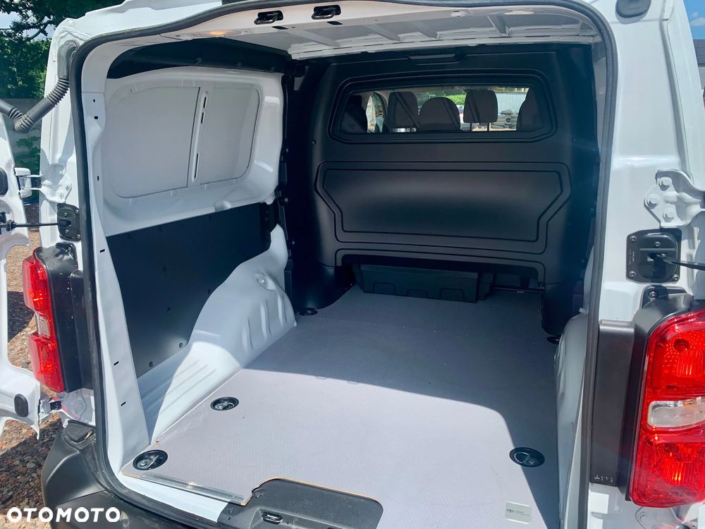 Toyota ProAce - 10