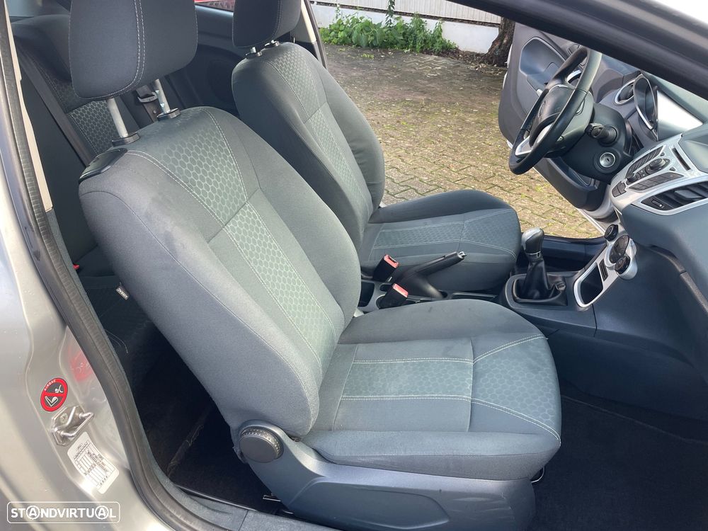 Ford Fiesta 1.25 Titanium - 20