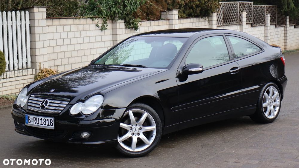 Mercedes-Benz Klasa C 180 Kompressor Automatik - 1