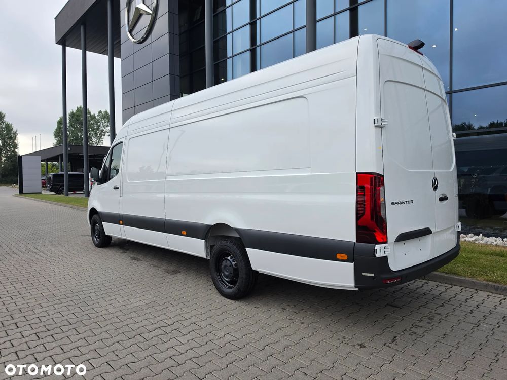 Mercedes-Benz Sprinter 317 CDI Furgon PRO Ekstra Długi 4325+mm - 7