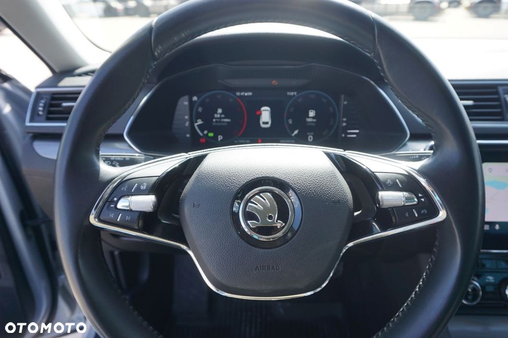 Skoda Superb 2.0 TDI SCR 4x4 Ambition DSG - 6