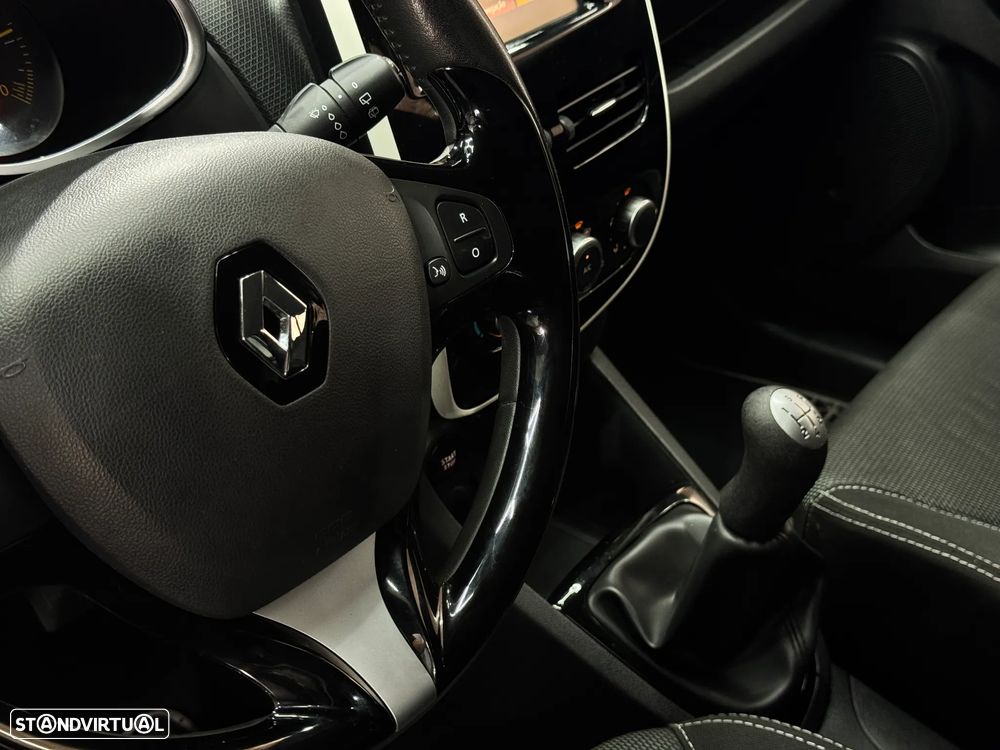 Renault Clio Sport Tourer 1.5 dCi - 15