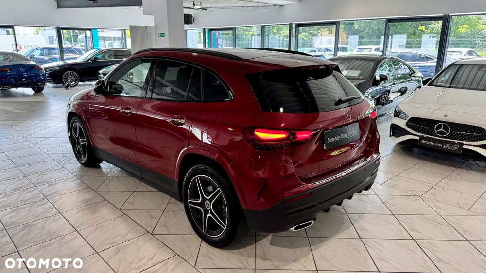 Mercedes-Benz GLA 200 mHEV AMG Line 7G-DCT - 4