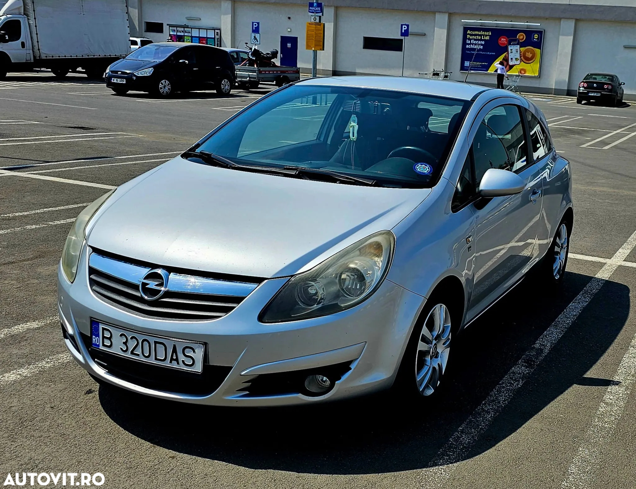 Opel Corsa 1.3 CDTI Cosmo - 2