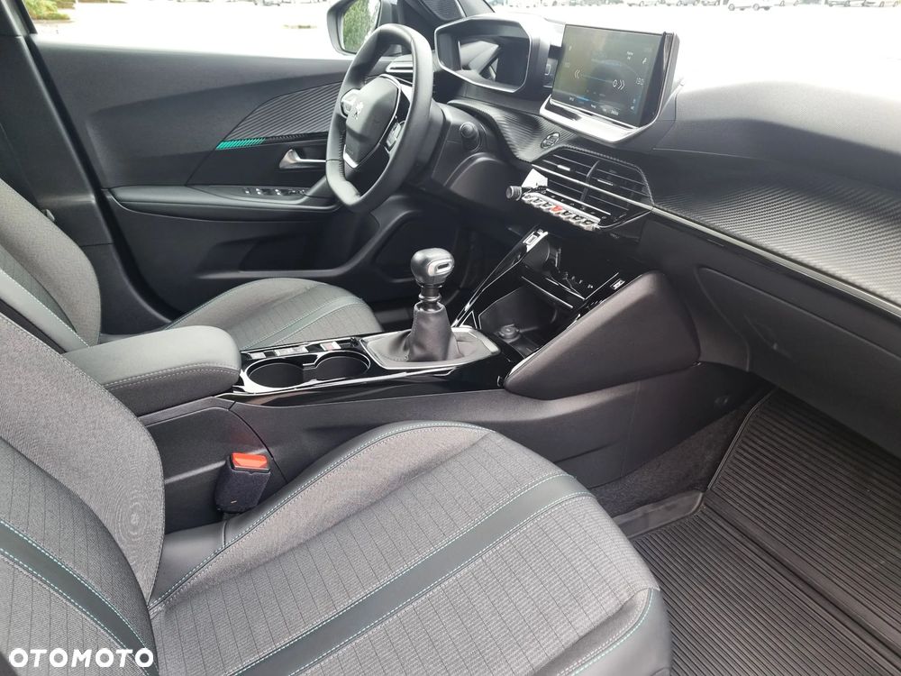 Peugeot 2008 1.2 PureTech Allure Pack S&S - 25