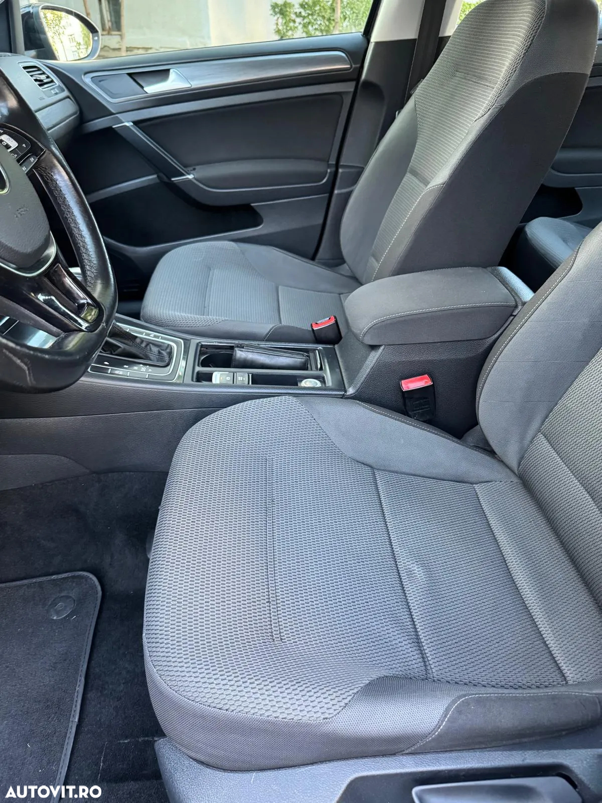 Volkswagen Golf - 7