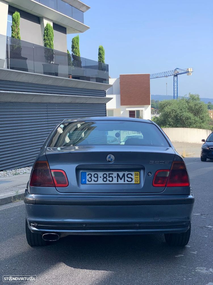 BMW 320 d - 3