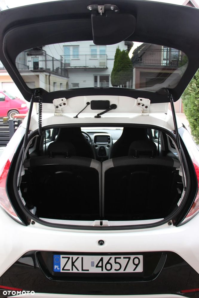 Toyota Aygo - 11