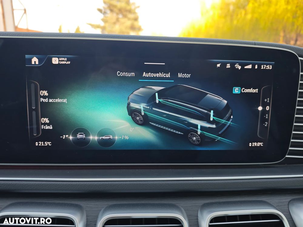 Mercedes-Benz GLS - 13