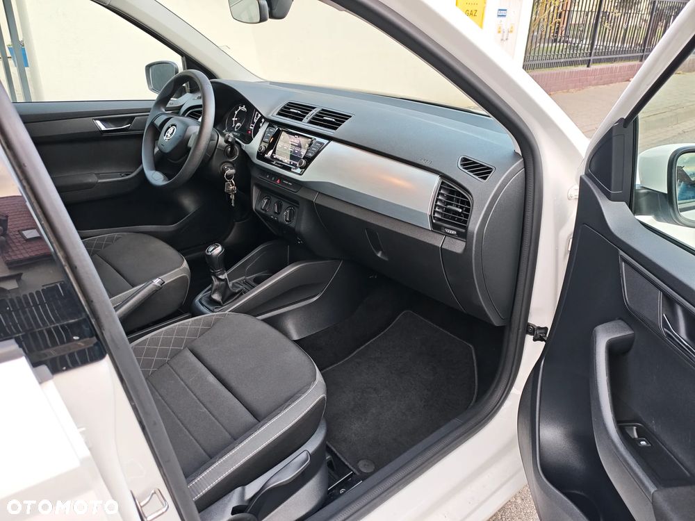 Skoda Fabia 1.0 TSI Ambition Plus - 8
