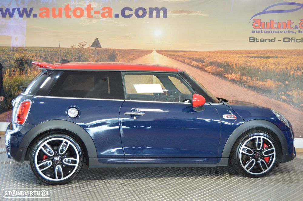 MINI 3 Portas John Cooper Works Auto Desportiva - 6