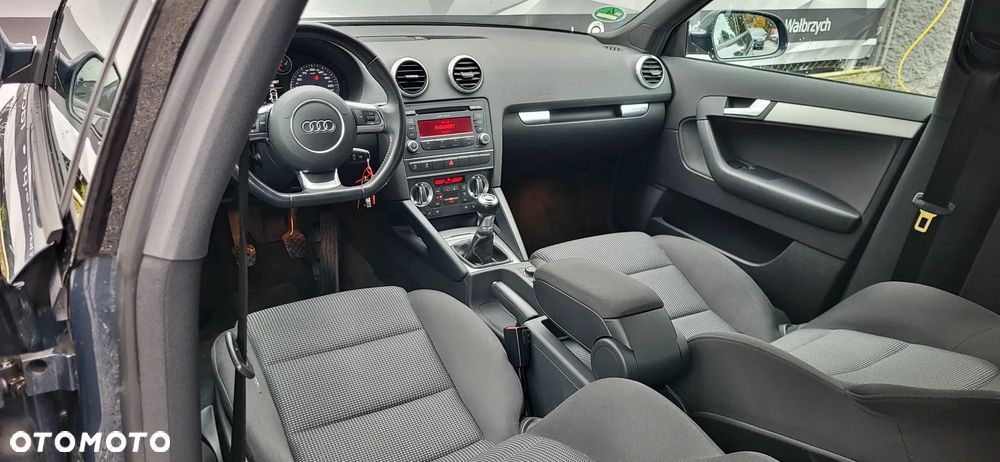 Audi A3 Sportback 2.0 TDI DPF quattro S line Sportpaket - 17