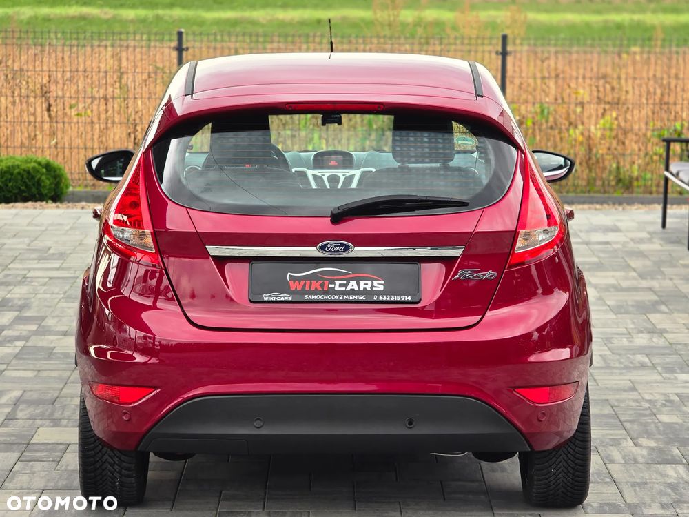 Ford Fiesta 1.4 Autom Titanium - 18