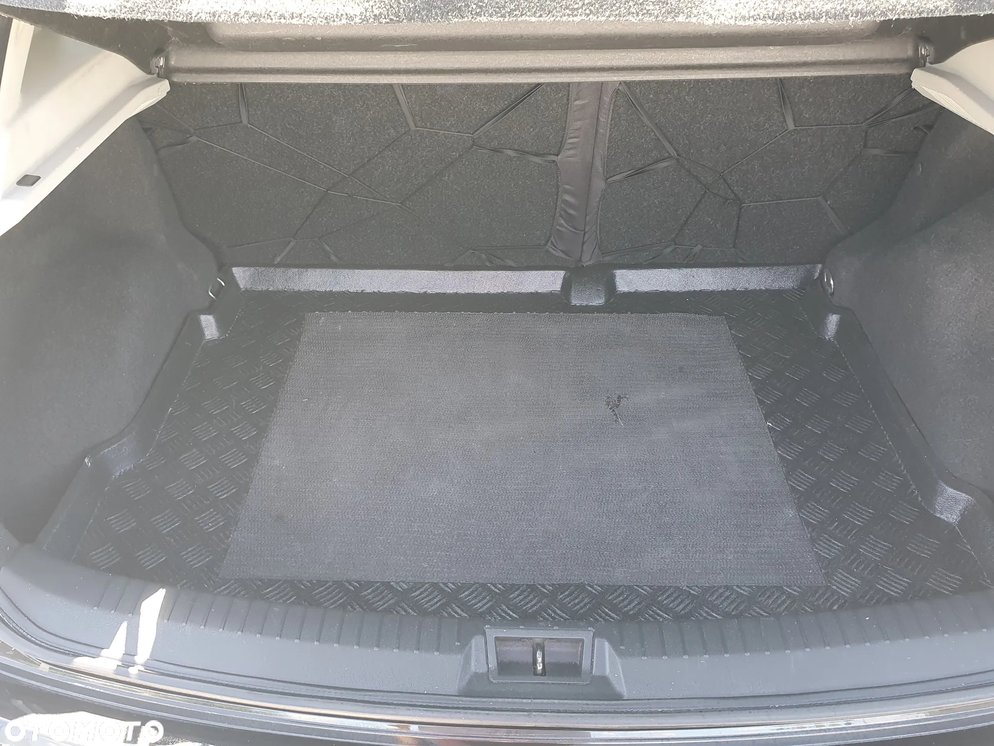 Nissan Qashqai 1.6 acenta - 17