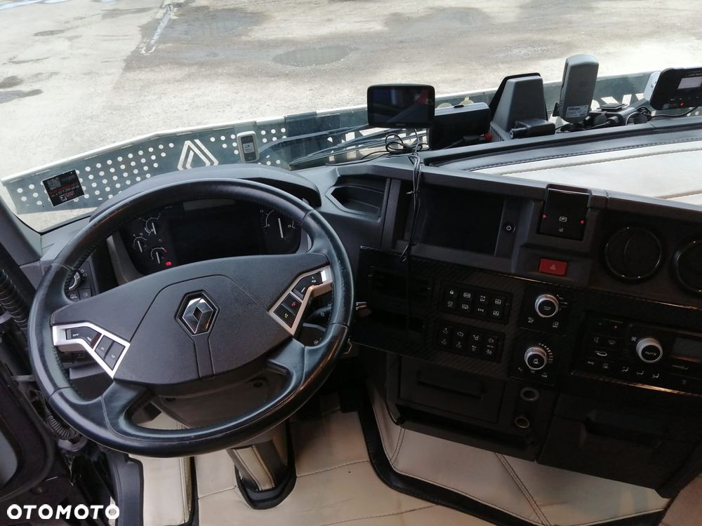 Renault T480 - 6