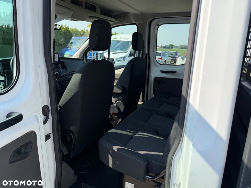 Ford Transit - 23