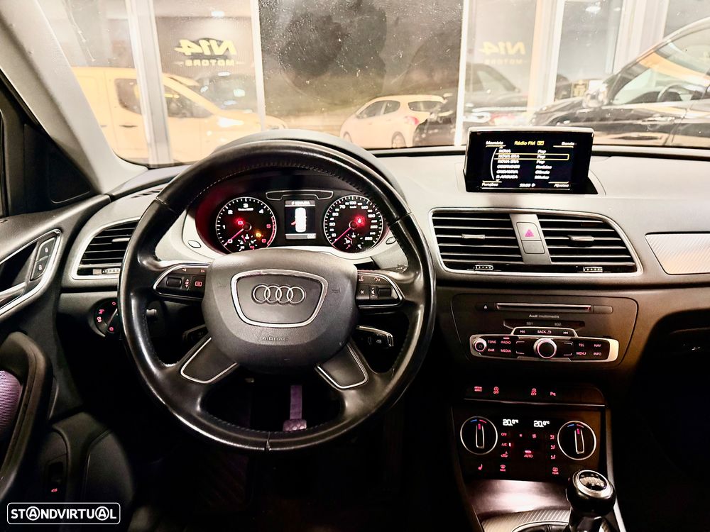 Audi Q3 2.0 TDI Design - 8
