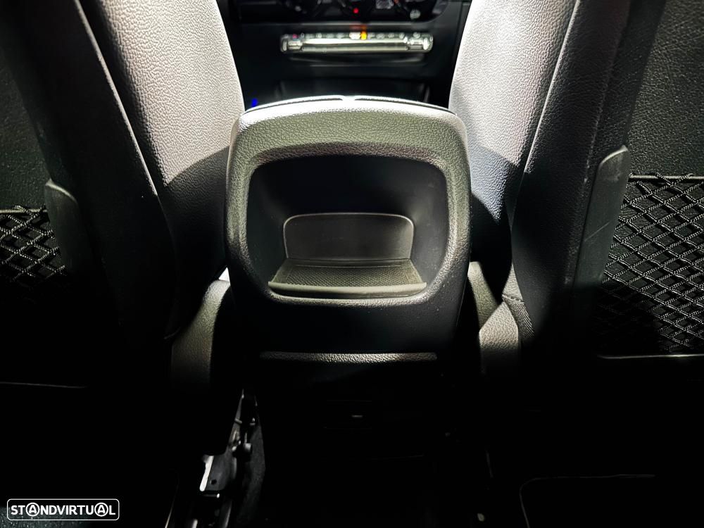 Mercedes-Benz CLA 250 e 8G-DCT AMG Line Advanced Plus - 22