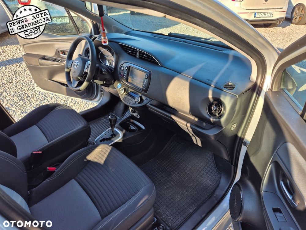 Toyota Yaris - 22