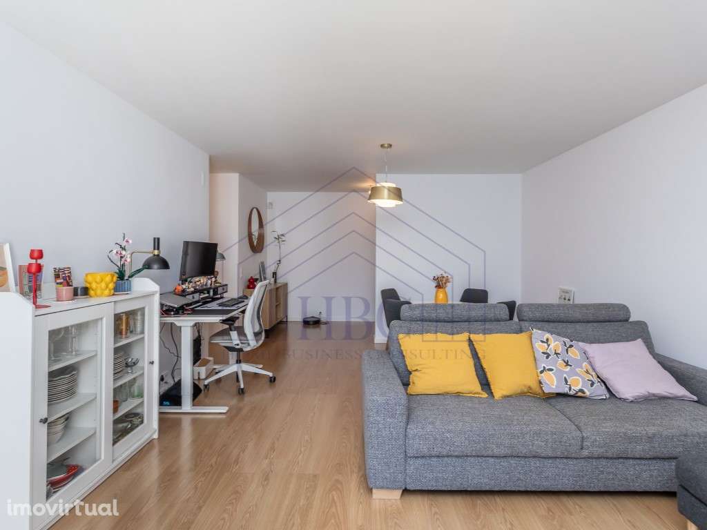 Vende-se Apartamento T1 no centro de Lisboa com arrecadação e garagem - Grande imagem: 3/25