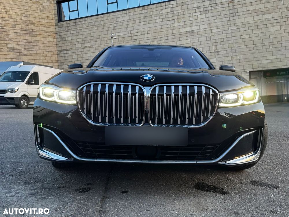 BMW Seria 7 - 31