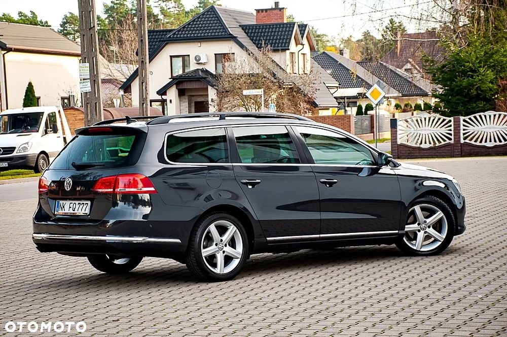 Volkswagen Passat 2.0 TDI 4Mot Highline - 11