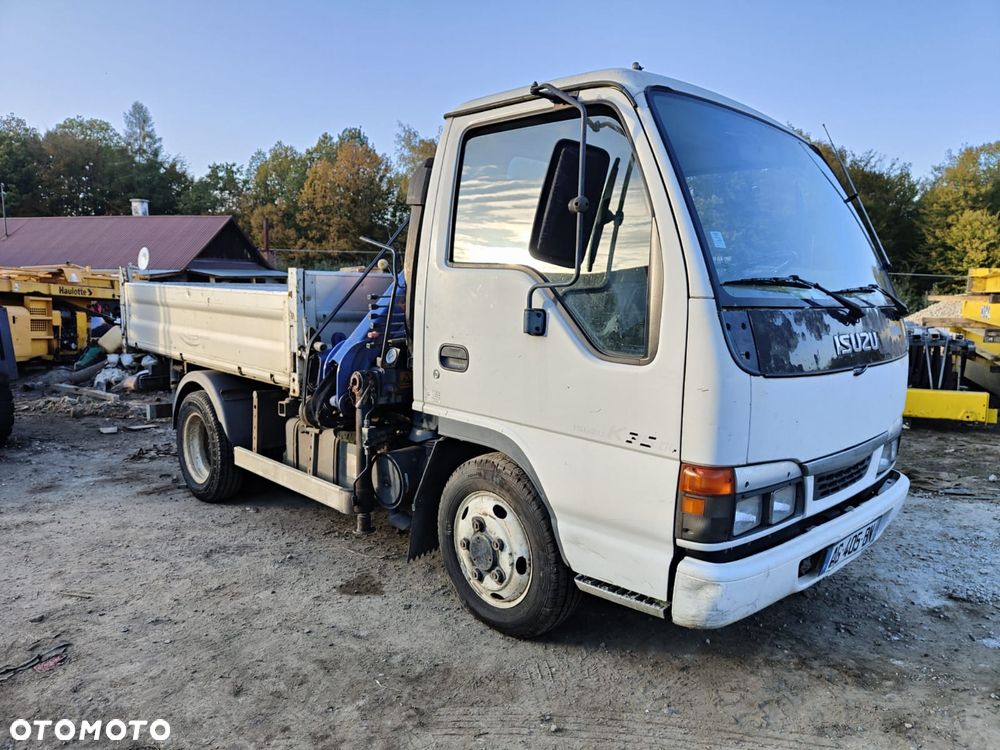 Isuzu NKR