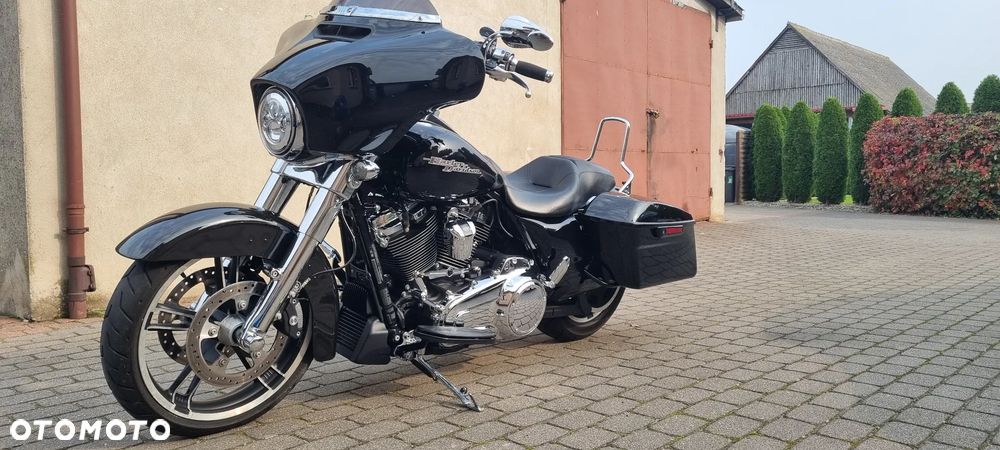 Harley-Davidson Touring Street Glide
