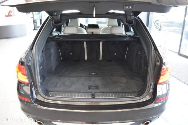 BMW Seria 5 530d xDrive Aut. Luxury Line - 4