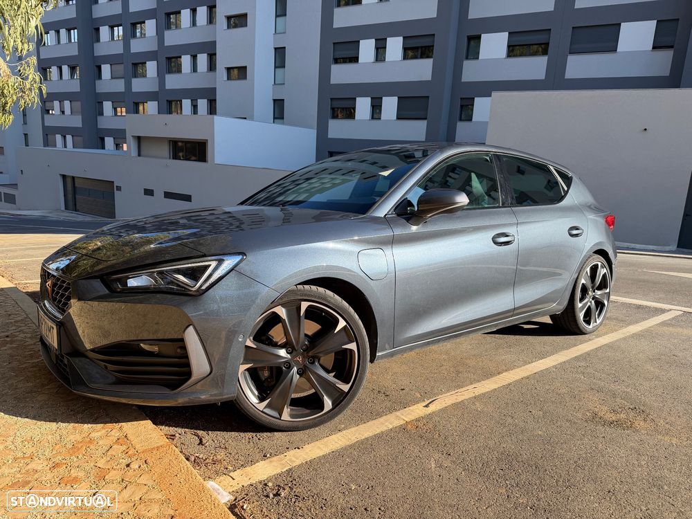 Cupra Leon 1.4 e-Hybrid (180 kW System) VZ - 1